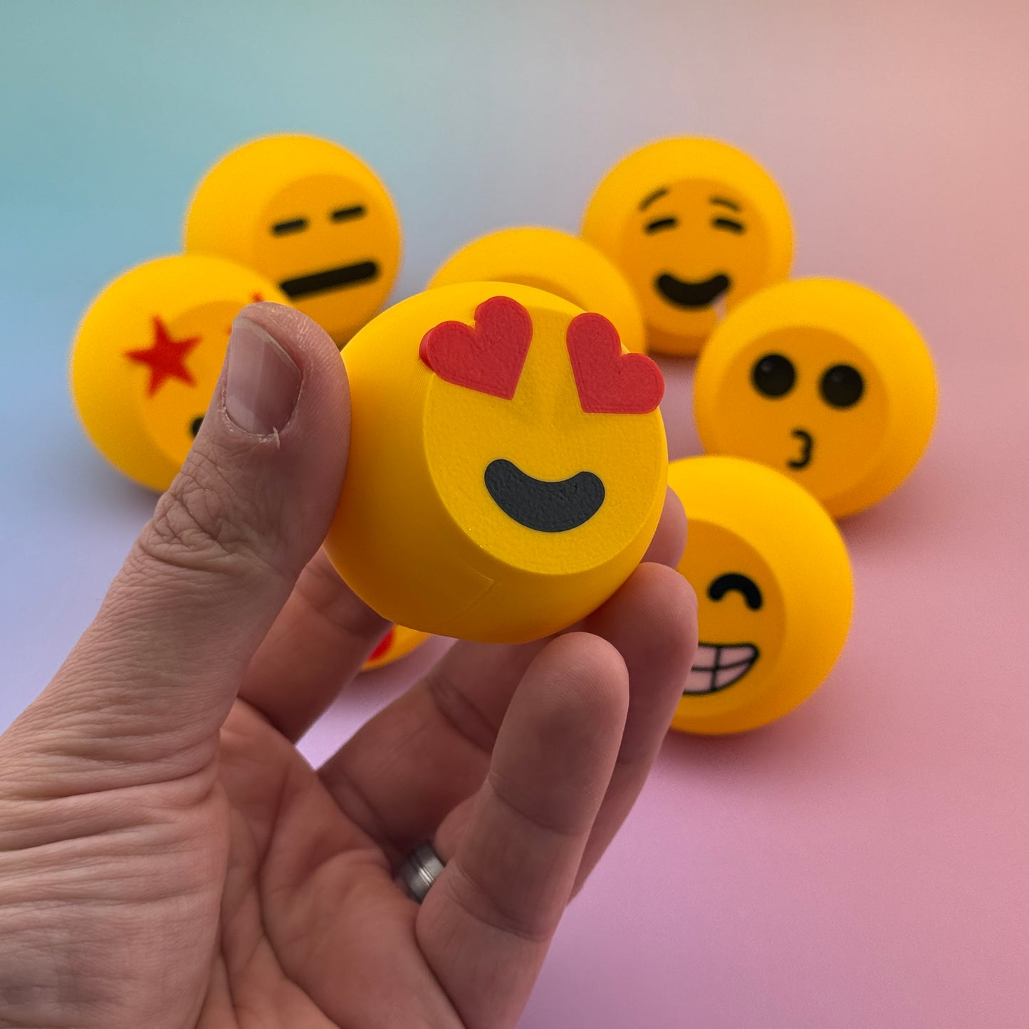 Emoji Buddy – 3D Printed Emoji Face Figurines