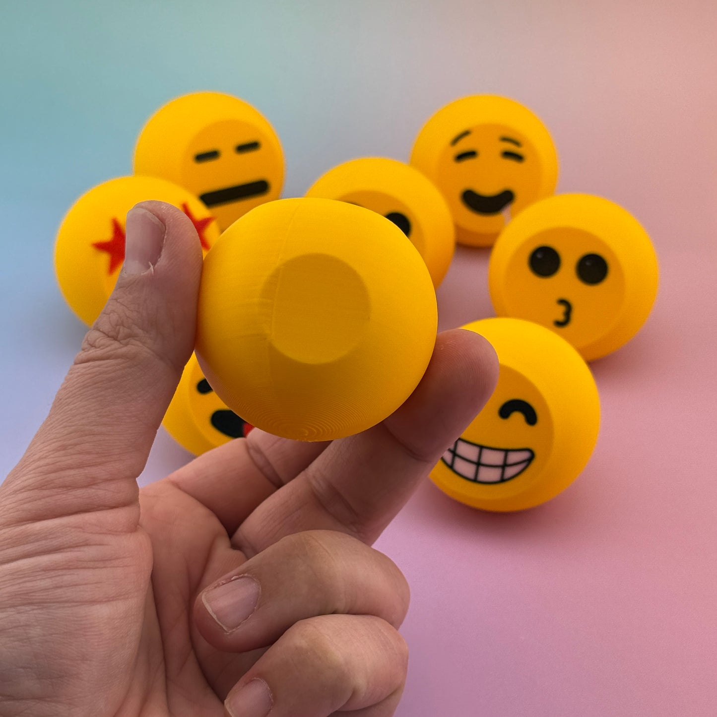 Emoji Buddy – 3D Printed Emoji Face Figurines