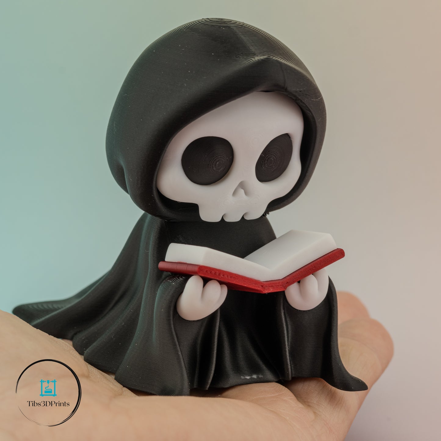 3D Printed Grim Reaper with Book – Halloween Desk & Shelf Décor