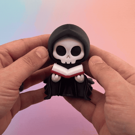 3D Printed Grim Reaper with Book – Halloween Desk & Shelf Décor