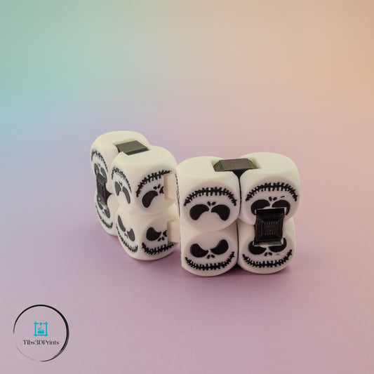 Infinity Cube Fidget — Spooky Skull Faces